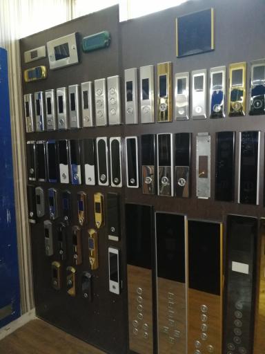 شرکت آسانسور آسمان رو