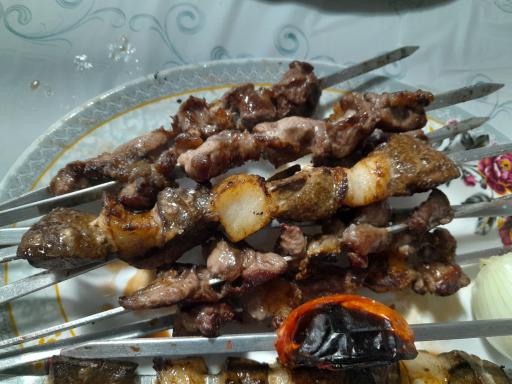 عکس نان داغ کباب داغ بیژن