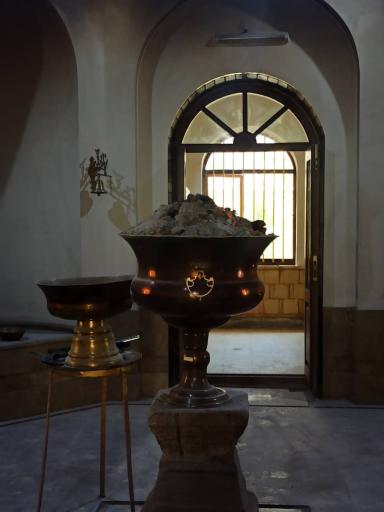 عکس آتشکده زرتشتیان کرمان