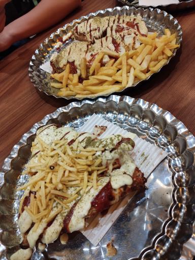 عکس فست فود نیکشان حکیم نظامی