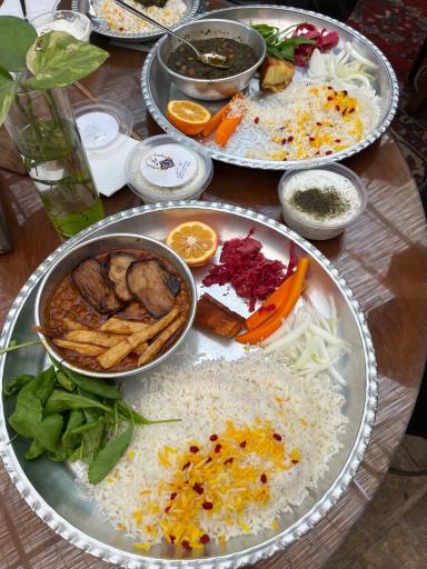 عکس رستوران سنتی سوگلی