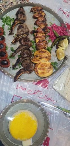 عکس رستوران گل صحرا