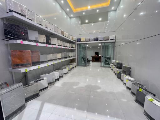 عکس فروشگاه گرمایش سرمایش هوشمند