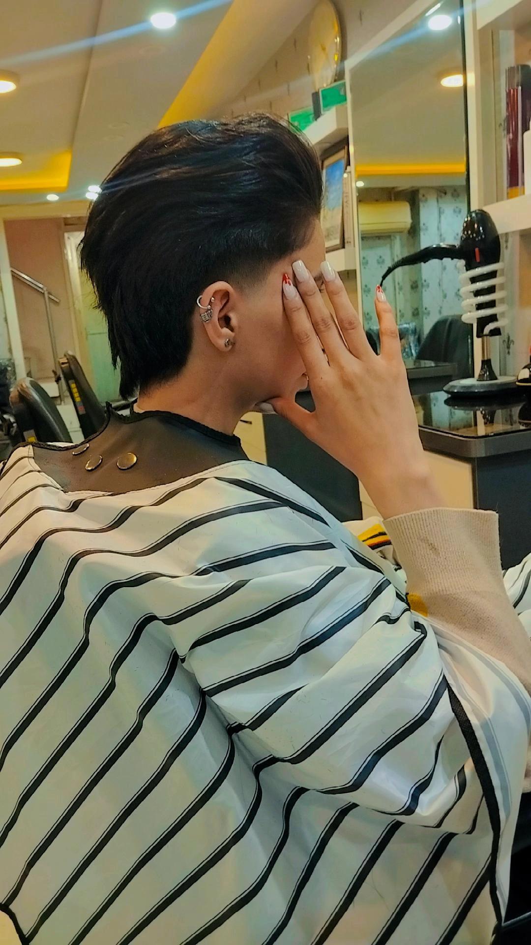 عکس پیرایش بهمن