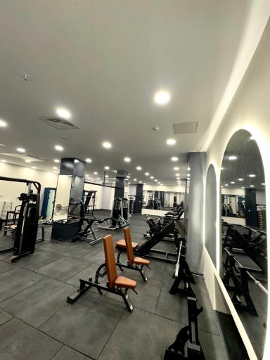 عکس باشگاه بدنسازی پالس