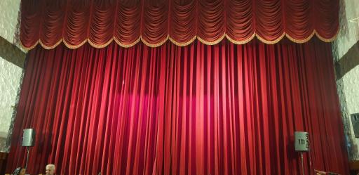 عکس سینما تئاتر گلریز