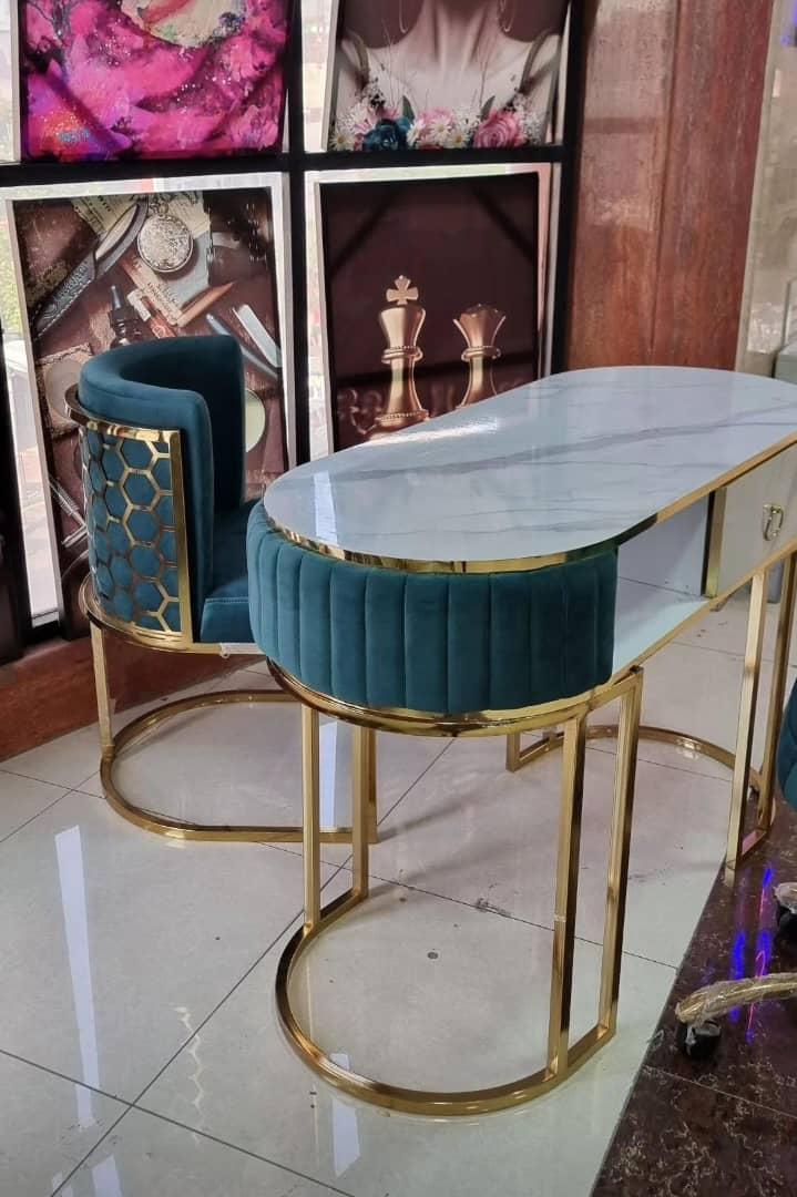 عکس تجهیزات آرایشگاهی قربانی