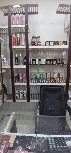 عکس لوازم آرایشی فیس لند