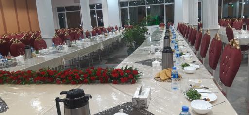 رستوران لاله