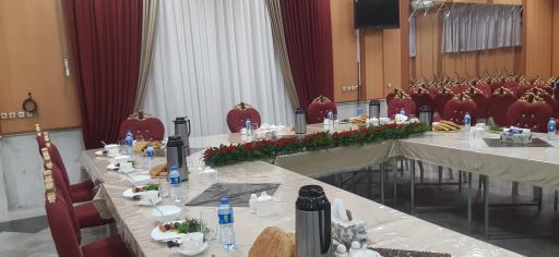 عکس رستوران لاله