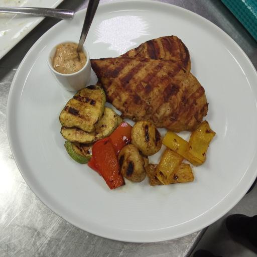 عکس رستوران لاله