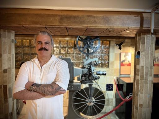 عکس سینما تئاتر گلریز