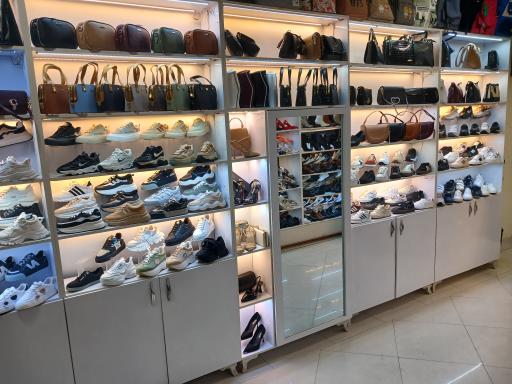 عکس شهر کفش ناصر 