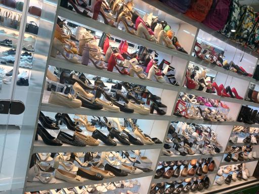 عکس شهر کفش ناصر 