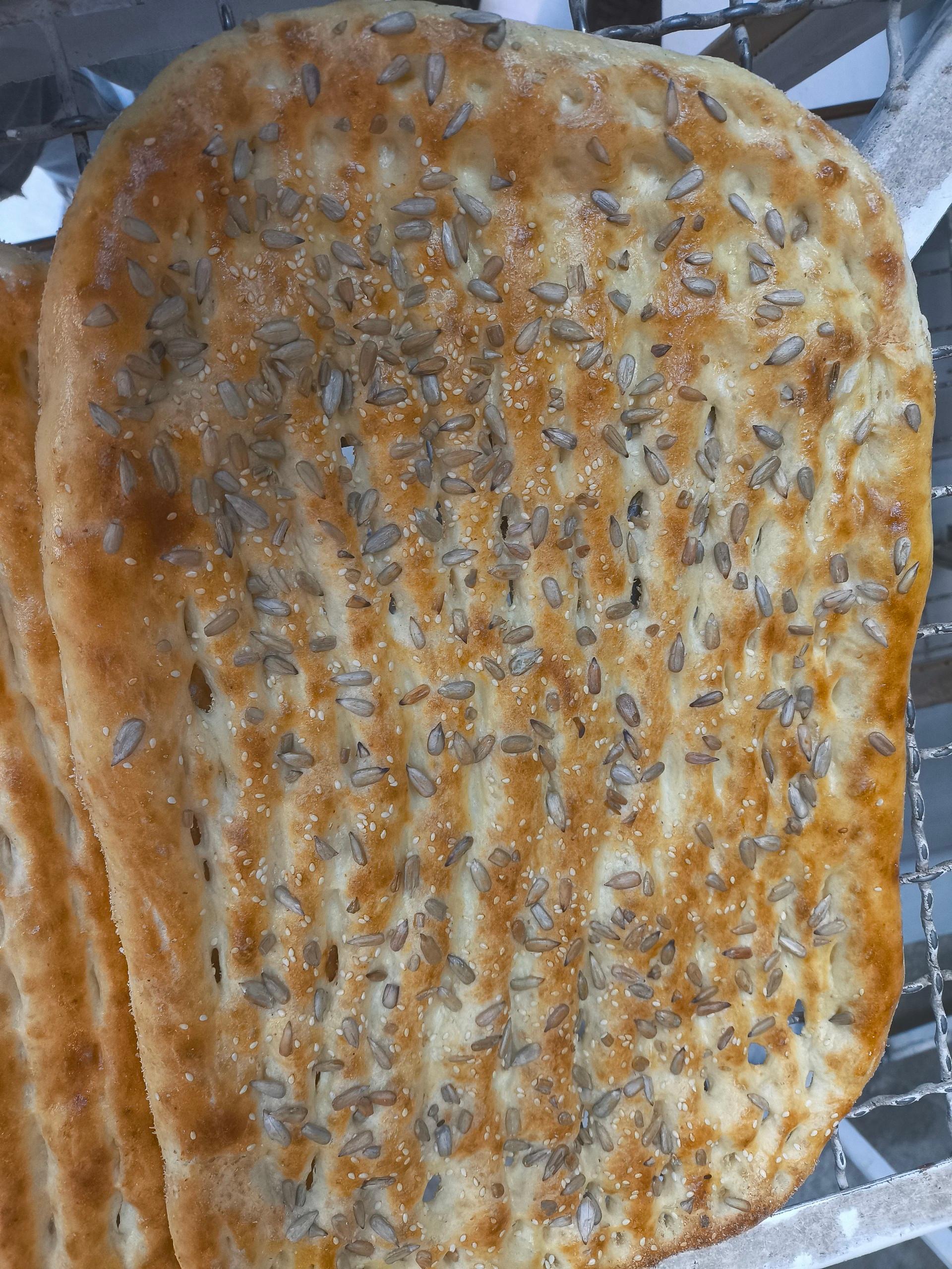 عکس نانوایی محلی ابوالفضل 