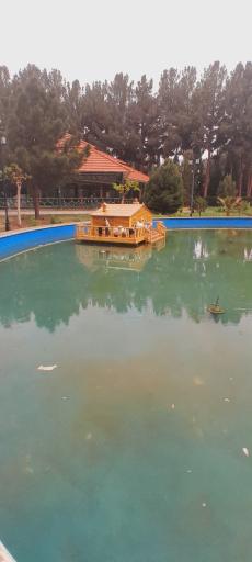 عکس رستوران لاله