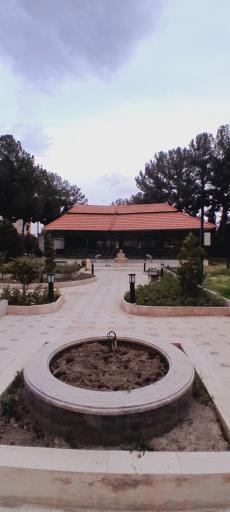 عکس رستوران لاله