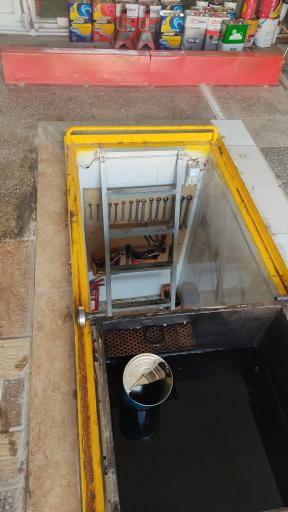 عکس اتوسرویس و تعویض روغن هرمان 