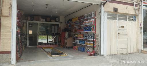 عکس اتوسرویس و تعویض روغن هرمان 