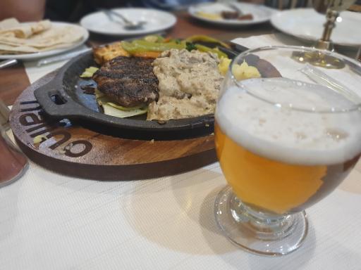 عکس رستوران یاس هتل میزبان