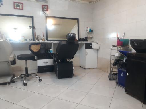 عکس لوازم زیبایی صحرا