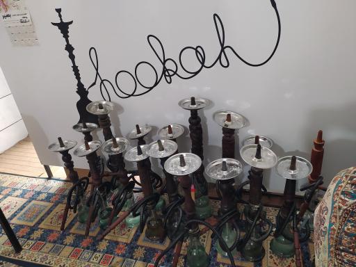 عکس کافه سنتی و قلیان سرا رفقا