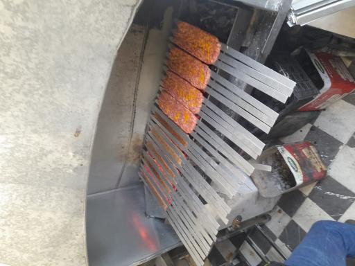 عکس کباب سه سیخ اسمعلی سنقری