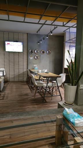 عکس کافه و فست فود رز