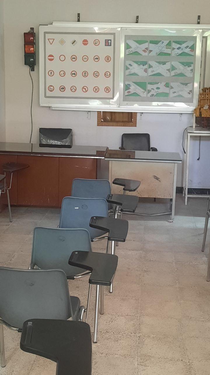 عکس آموزشگاه رانندگی ایمان