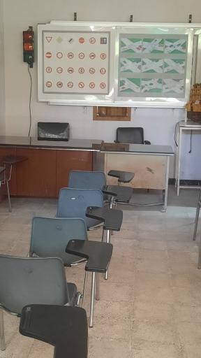 عکس آموزشگاه رانندگی ایمان