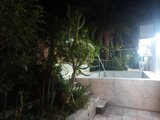 عکس باغ رستوران فرحزاد