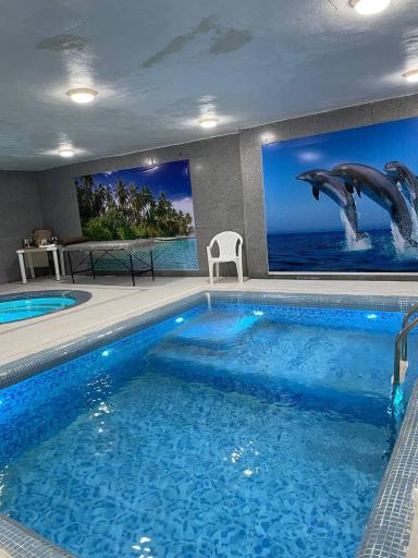 عکس استخر آب درمانی صبا