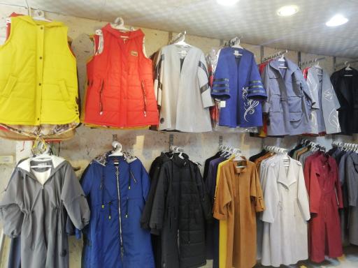 عکس مانتو سرای شیک پوشان