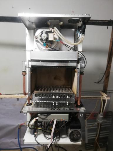 عکس تعمیرات پکیج دیواری مجتبی 