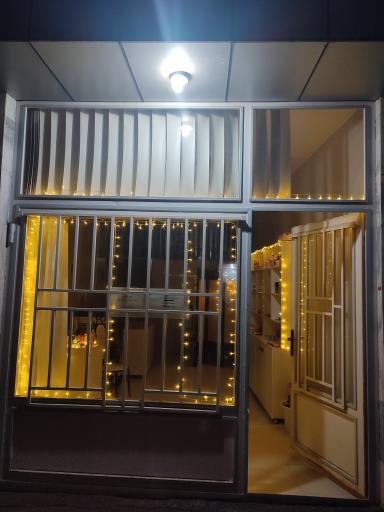 عکس لوازم آرایشی و مراقبت پوستی زیبانو