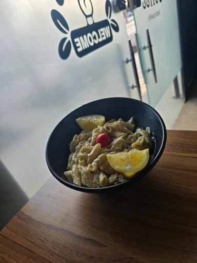 عکس کافه تاج 