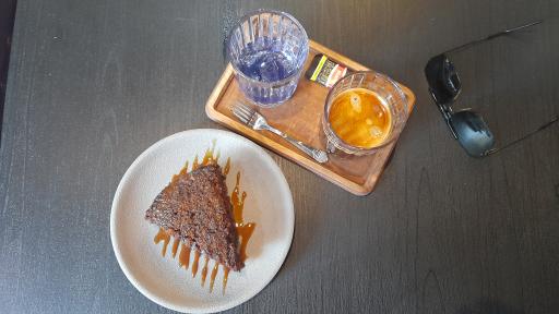 عکس کافی شاپ سارا