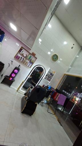 عکس پیرایش ولف کات