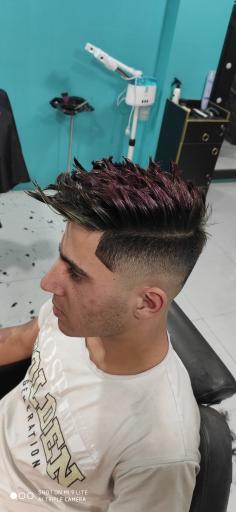 عکس آرایشگاه مردانه مهران یونیک