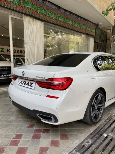 عکس نمایشگاه اتومبیل آراز خودرو