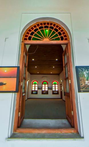 عکس دبيرستان سعادت 