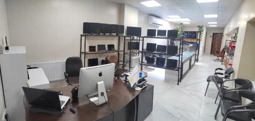 عکس عصر فناوری (نمایندگی نرم افزار حسابداری محک)