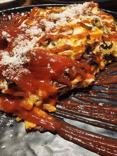 عکس رستوران ایتالیایی چوبین