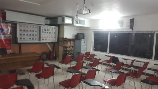 عکس اموزشگاه رانندگی تکسوار