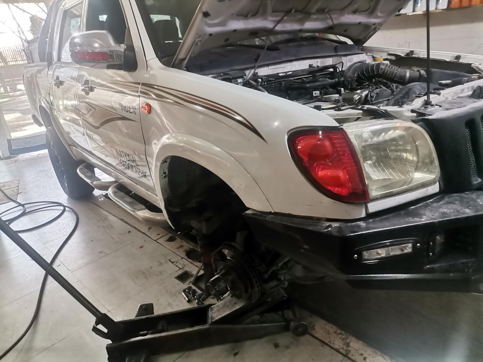 عکس خدمات خودرویی عبادی 