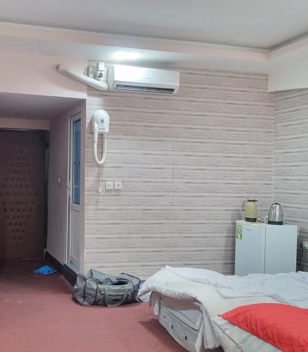 عکس هتل کهکشان سیرجان