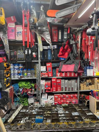 عکس پیچ و مهره و ابزار پارس