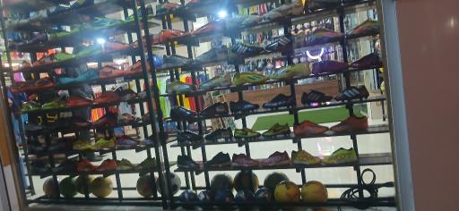 عکس فروشگاه  ورزشی  کرمانی شاپ 