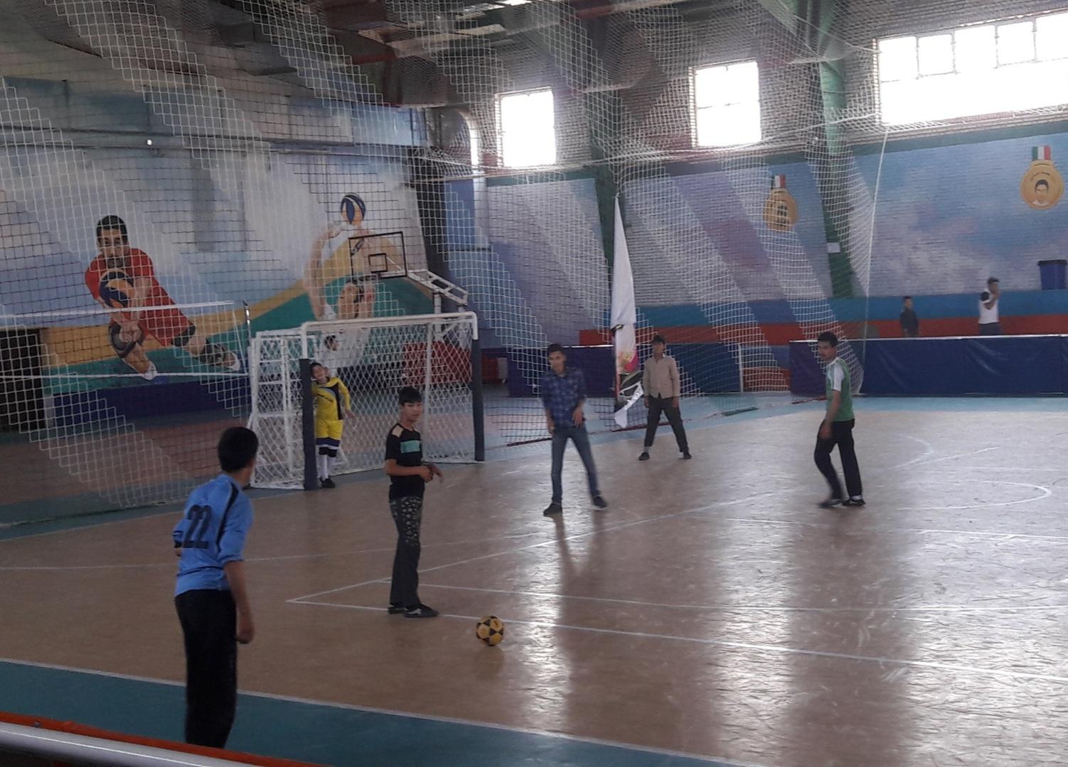 عکس سالن ورزشی مدافعان حرم