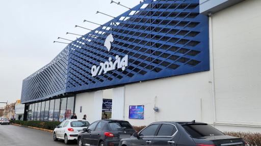 عکس نمایندگی ۳۱۱۱ ايران خودرو کهربایی